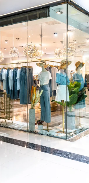 Découpe de vitrine et devantures de magasin à Ingré et orléans (45), Miroiterie Vitrerie Jamin Jamet