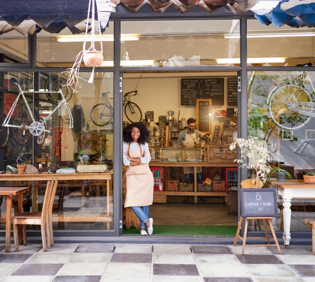 Fabrication et installation de vitrines et devantures de magasins à Ingré et Orléans, dans le Loiret (45)